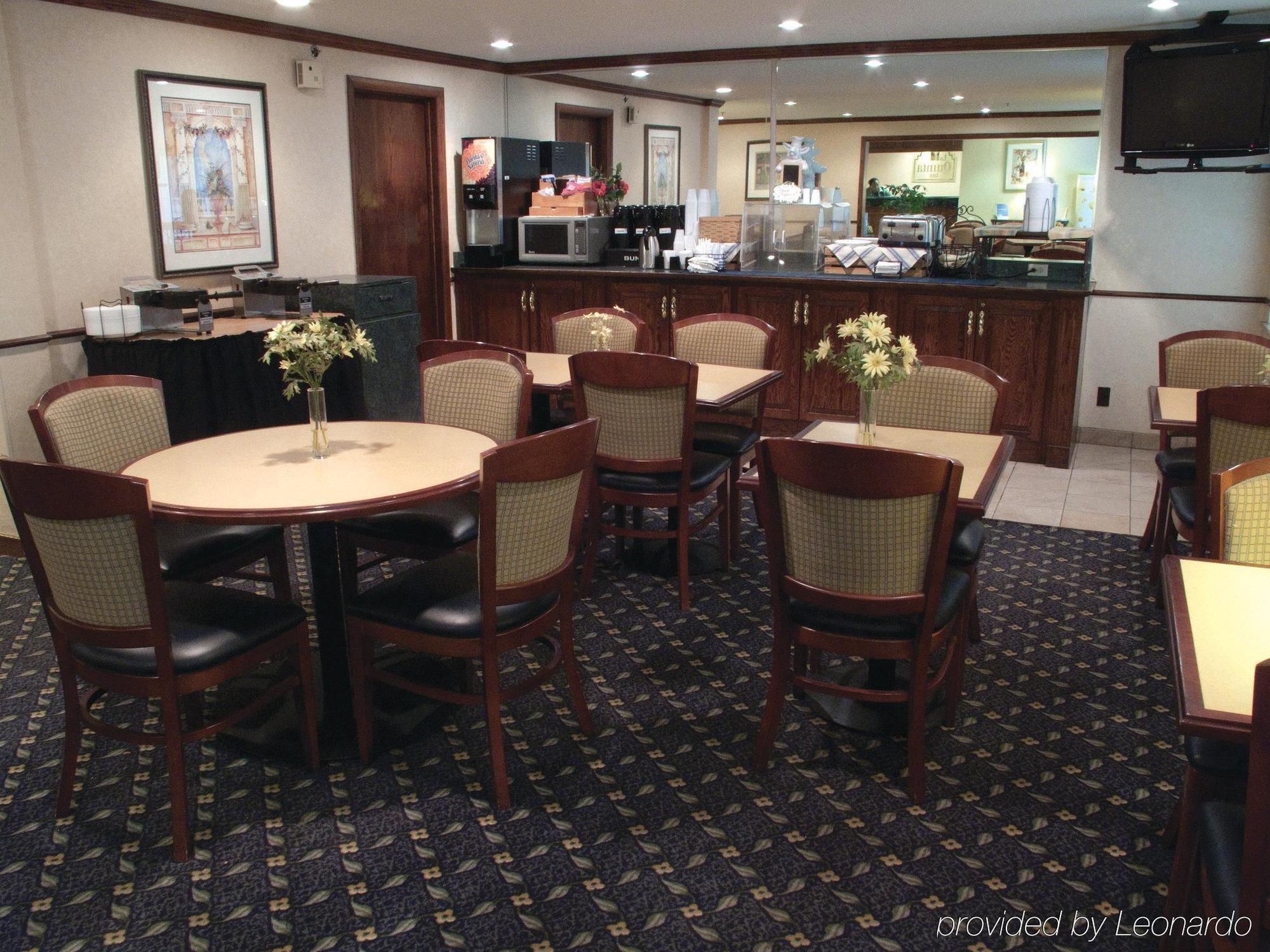 Hotel La Quinta By Wyndham Hartford Bradley Airport